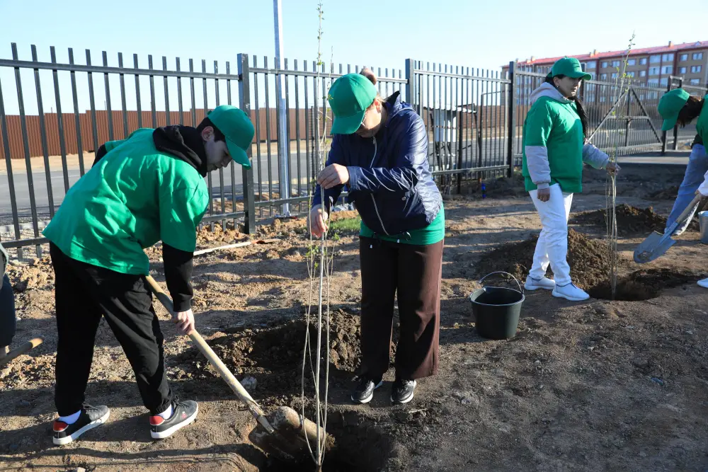 Областной экофестиваль «Таза Қазақстан – Таза Болашақ» в Актобе объединил 1500 участников (4)