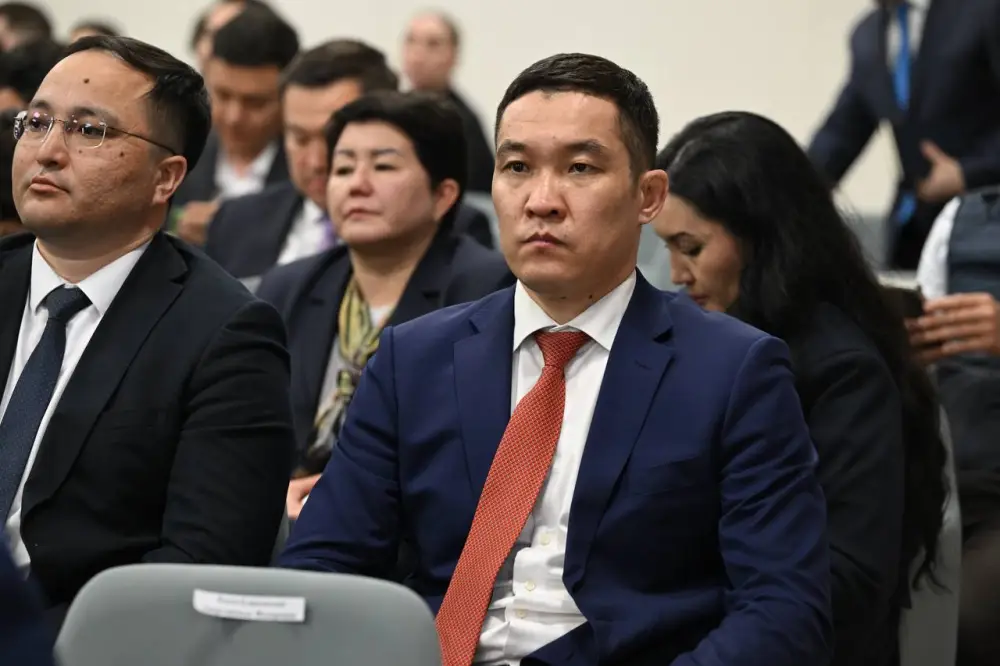 Порядка 500 спортсменов примут участие в летних Азиатских играх 2026 года - Ербол Мырзабосынов провел рабочее совещание (6)