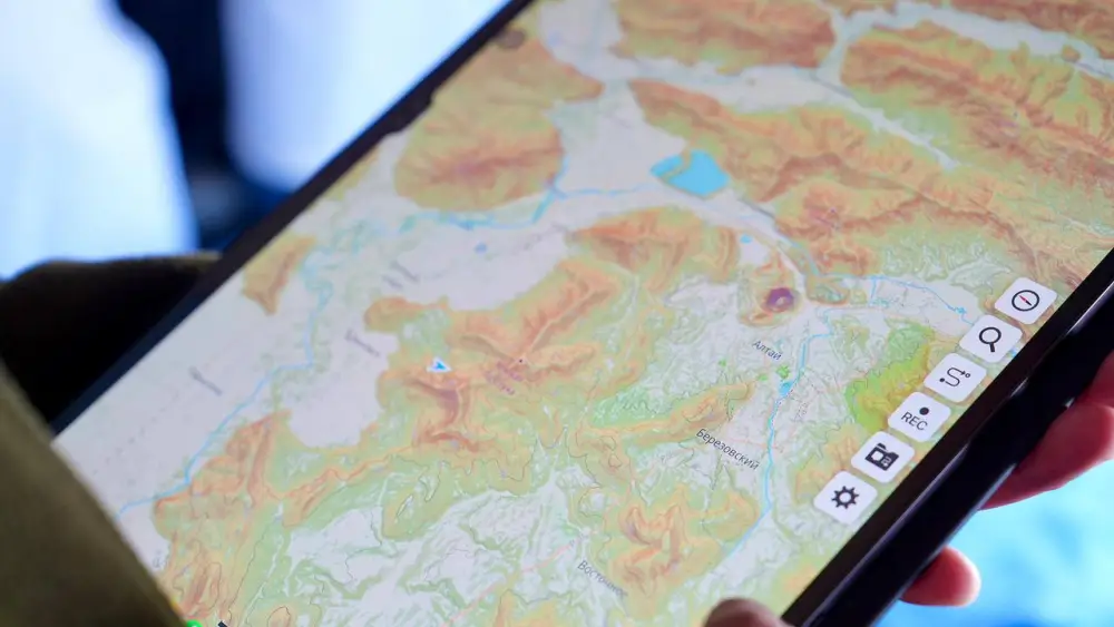 Аким ВКО проверил ход противопаводковых работ в районах региона (6)