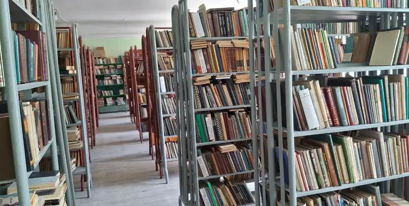 Книги, которых нет в интернете: в Темиртау работает научно-техническая библиотека (2)