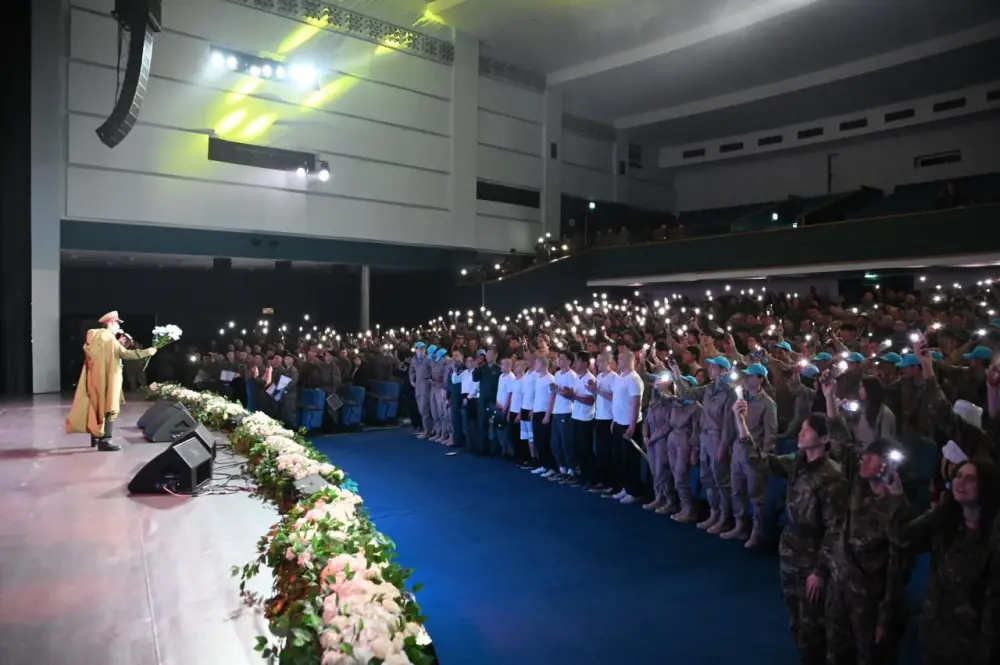 Весенний призыв в Астане: 1500 человек приняли участие в церемонии проводов (5)