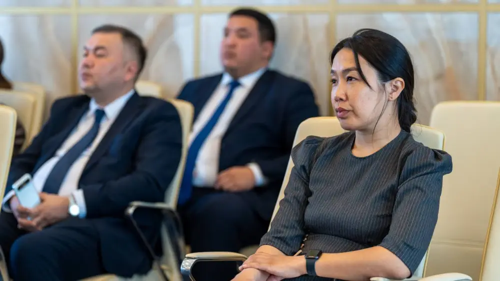 В ВКО в образовании и ЖКХ активно внедряются цифровые технологии (4)