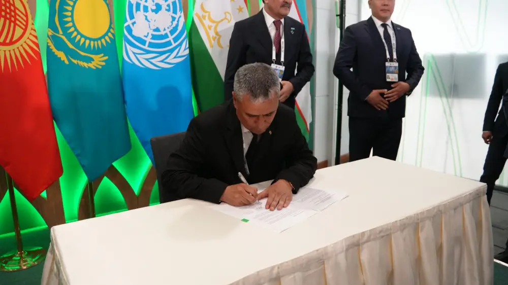 Страны Центральной Азии подписали Региональную декларацию по сохранению биоразнообразия в рамках Регионального экологического саммита (РЭС) (3)