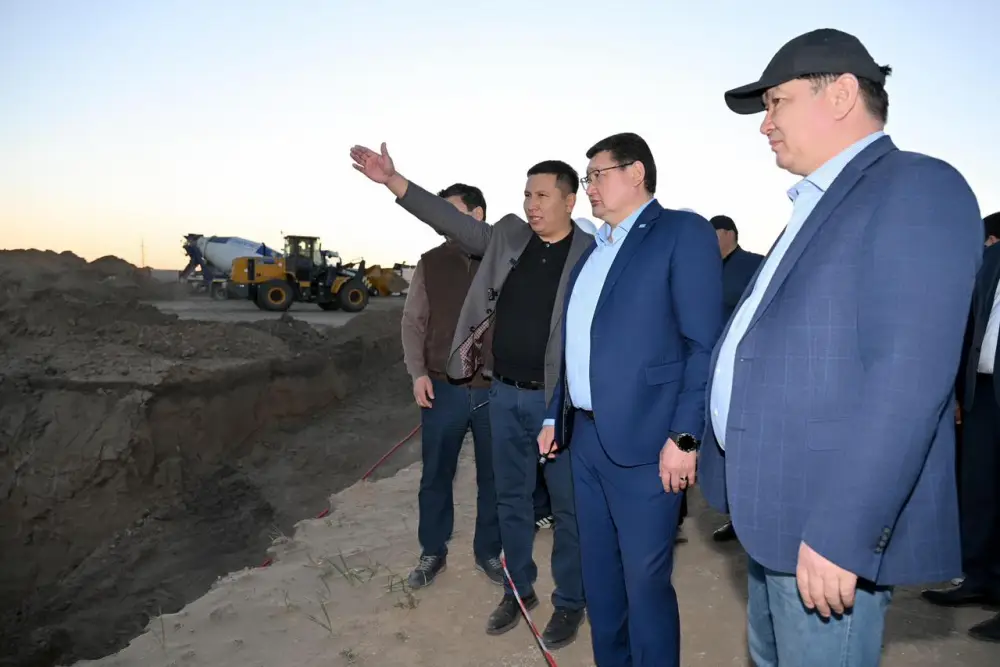 В городе Семей начато строительство первых объектов нового административно-делового центра (3)