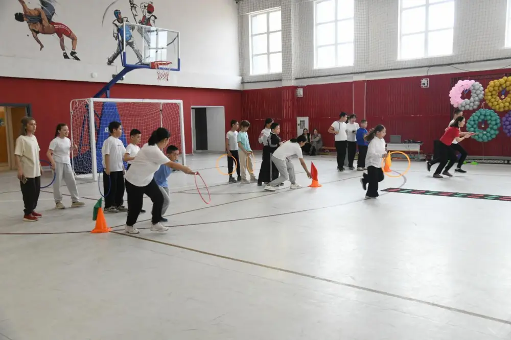 «Таза Қазақстан»: спортивный праздник для особенных детей провели в столичной школе (9)