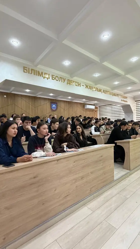 Национальный правозащитный центр провел тренинг студентам КазНУ (2)