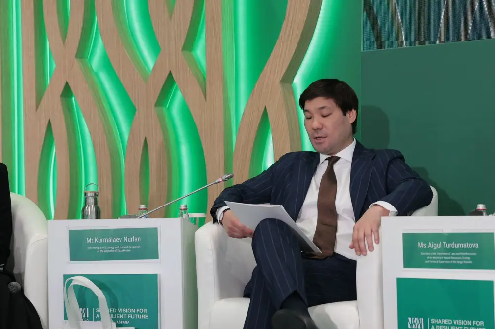 Страны Центральной Азии усиливают сотрудничество по криосфере на РЭС-2026 (6)