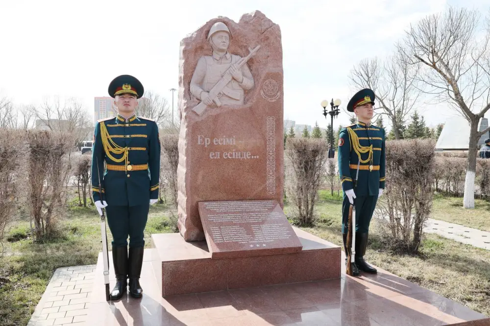 Национальная гвардия почтила память воинов «Казбата» (6)