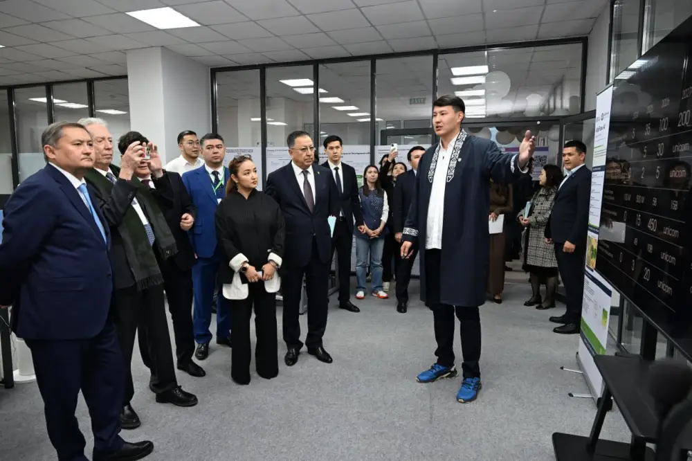 В КазНУ запущены новые лаборатории искусственного интеллекта (2)