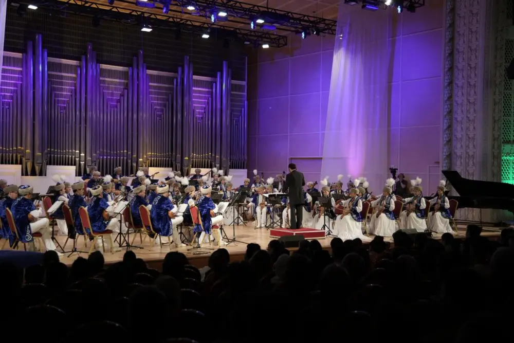 В Алматы состоялся вечер памяти Нургисы Тлендиева «Атадан мұра» (7)