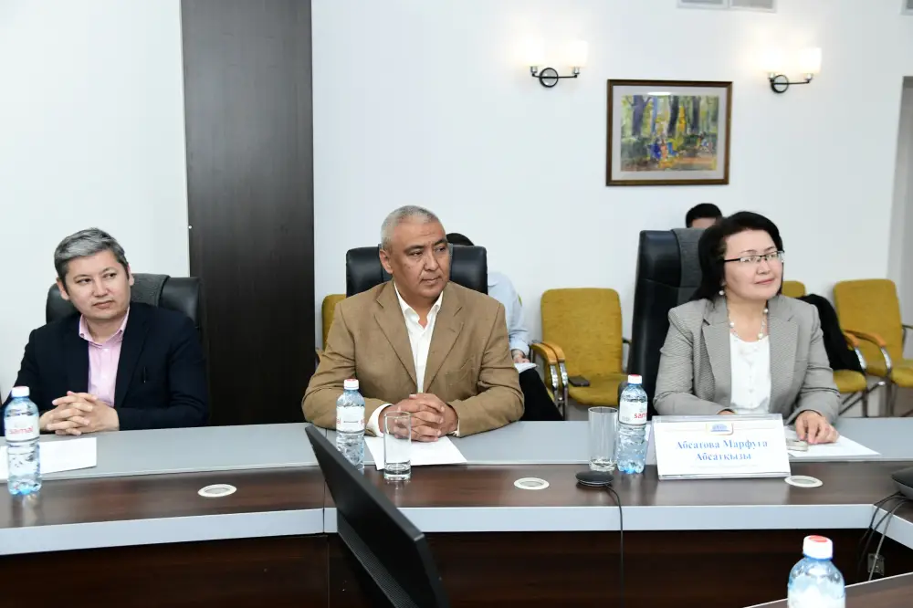 В УНИВЕРСИТЕТЕ АБАЯ ОТКРЫЛСЯ ABAI BUSINESS CLUB (4)