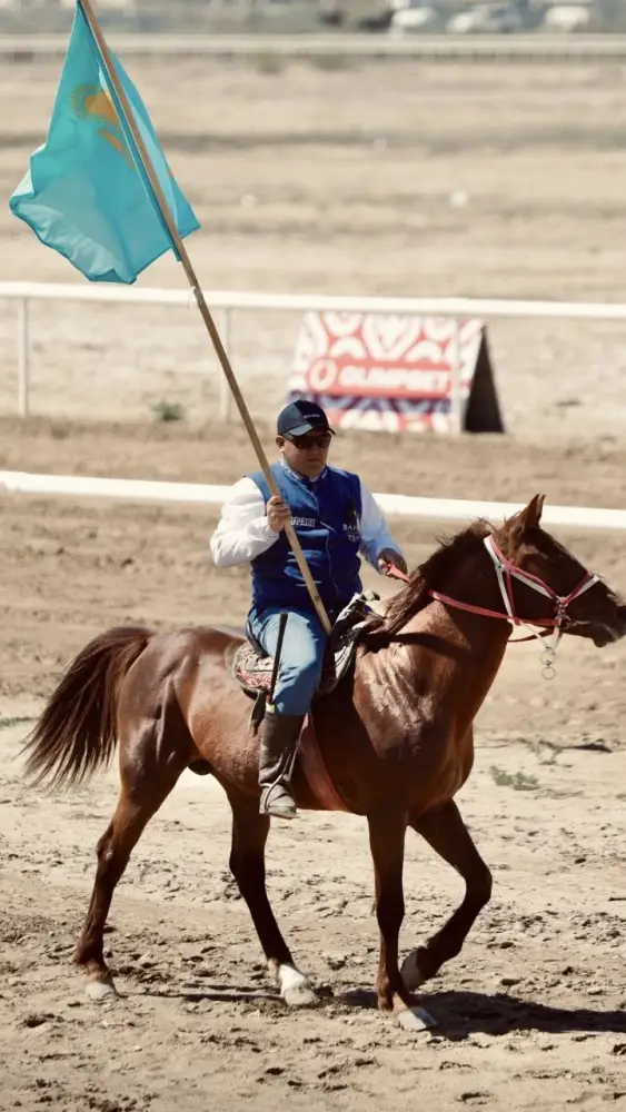 Чемпионат Казахстана по конным скачкам проходит в Кызылординской области (9)