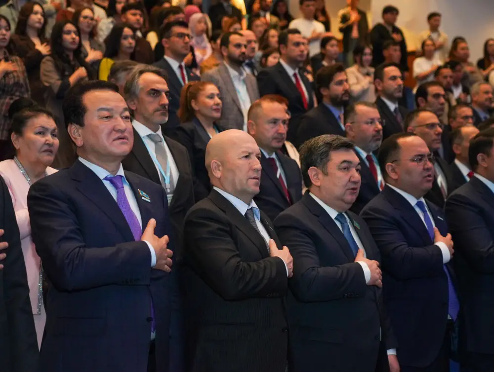 В ТУРКЕСТАНЕ ПРОХОДИТ МЕЖДУНАРОДНЫЙ КУЛЬТУРНО-НАУЧНЫЙ СИМПОЗИУМ «РЕМЕСЛЕННИКИ ПО СТОПАМ ХОДЖА АХМЕДА ЯСАВИ» (2)