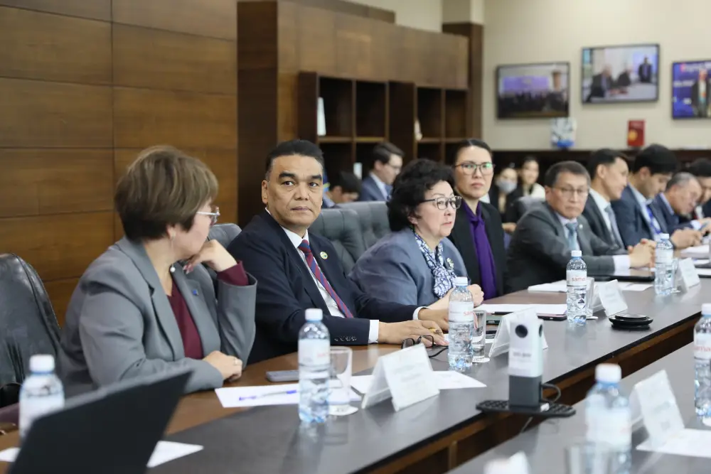 СОВЕЩАНИЕ ПО ВОПРОСАМ РЕАЛИЗАЦИИ ФЛАГМАНСКОЙ НАУЧНОЙ ПРОГРАММЫ В ОБЛАСТИ РЕДКИХ И РЕДКОЗЕМЕЛЬНЫХ МАТЕРИАЛОВ (5)