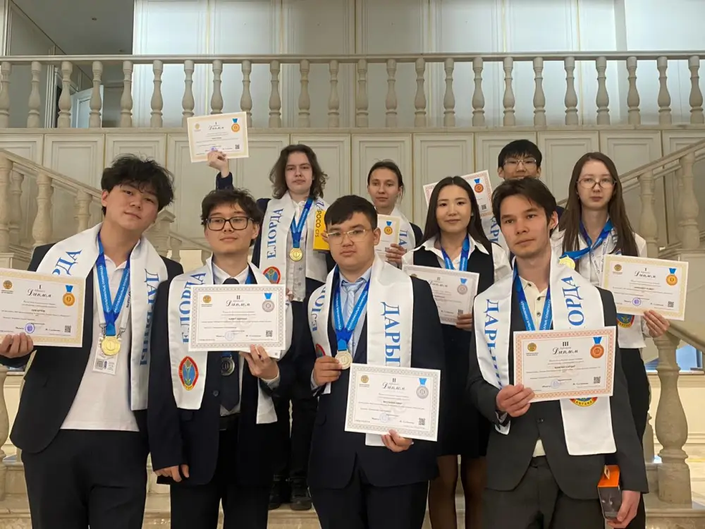 Столичные школьники стали лучшими на республиканской олимпиаде (2)