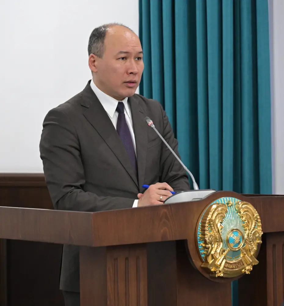 В акимате области рассмотрели вопросы завершения отопительного сезона и проведения ремонтной кампании (2)