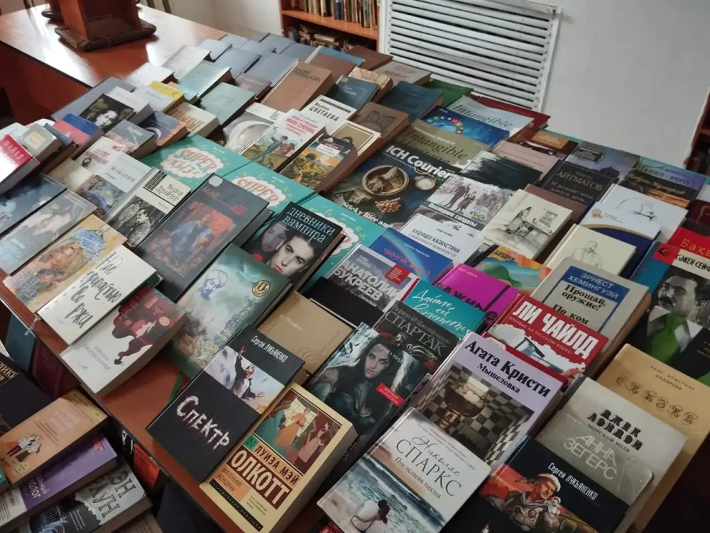 Правозащитный институт передал художественную литературу в учреждения уголовно-исполнительной системы (4)