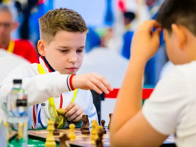 Школьники из 19 стран примут участие в международном командном турнире по шахматам в Алматы (4)