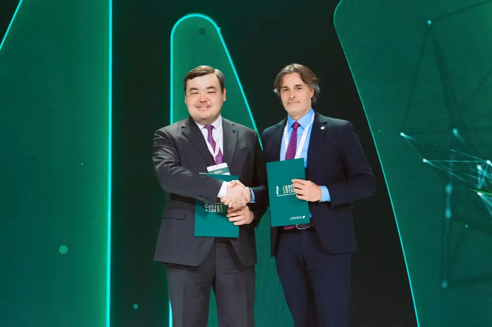 Казахстан усиливает экологическую повестку в дорожной отрасли: в Астане подписан меморандум о применении буровых отходов в строительстве дорог (2)