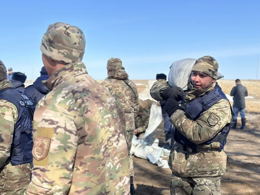 В паводкоопасных регионах страны продолжаются превентивные работы (4)