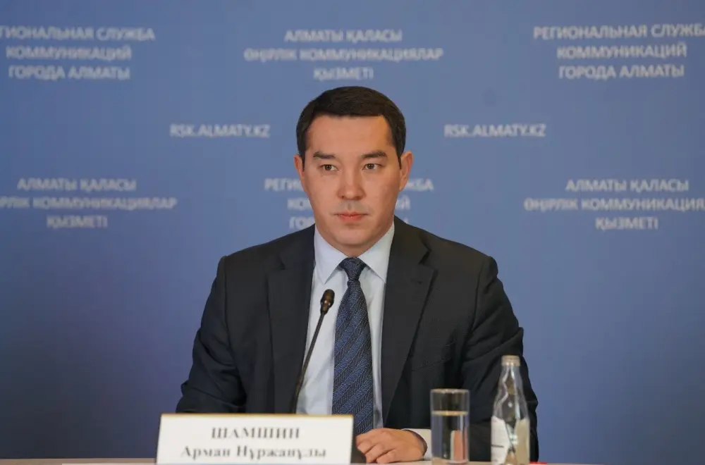 Более 1000 человек задействованы в ежедневной уборке Алмалинского района Алматы (3)