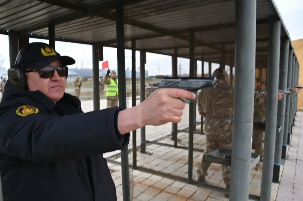 В Астане определены лучшие стрелки Вооруженных сил (4)