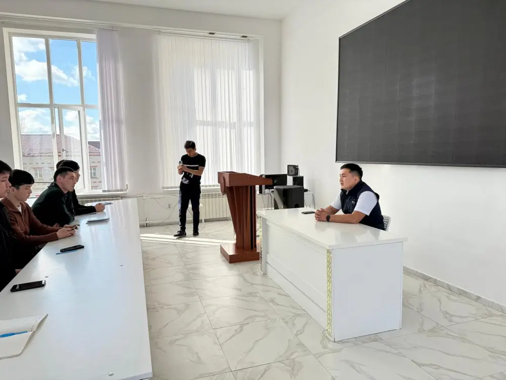 «Начни с себя»: встреча с молодежью в рамках идеологии «Таза Қазақстан» (3)