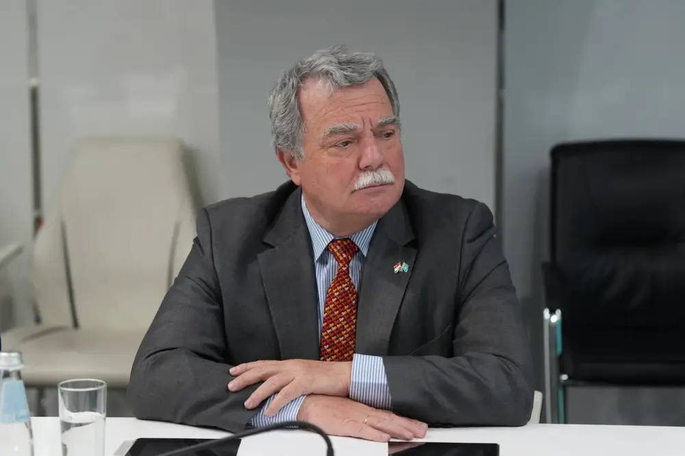 Казахстан и Организация тюркских государств обсудили сотрудничество в области противодействия засухам (5)