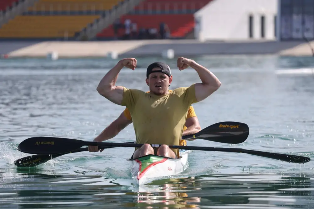 Призёр чемпионата мира по гребле на каноэ Мария Бровкова вновь стала первой на чемпионате в Туркестане (5)