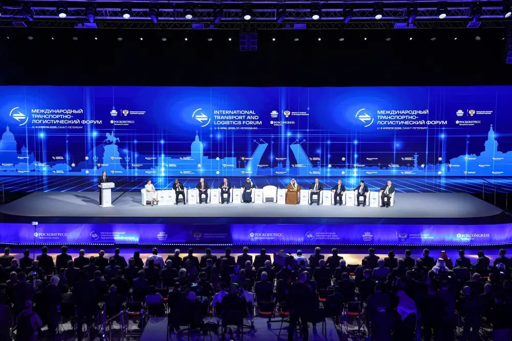 Казахстанская делегация принимает участие в Международном транспортно-логистическом форуме в Санкт-Петербурге (3)