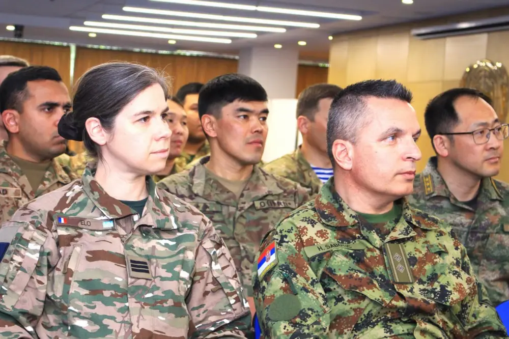 Военнослужащие освоили алгоритмы работы штабных офицеров миротворческих миссий (5)