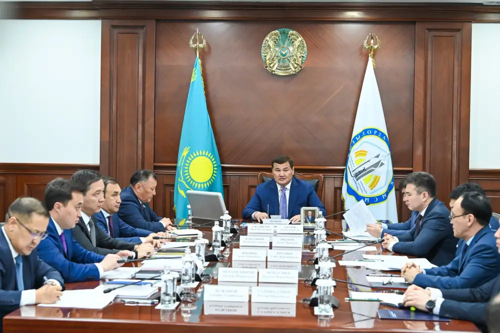 Обсужден ход реализации комплексного плана (6)