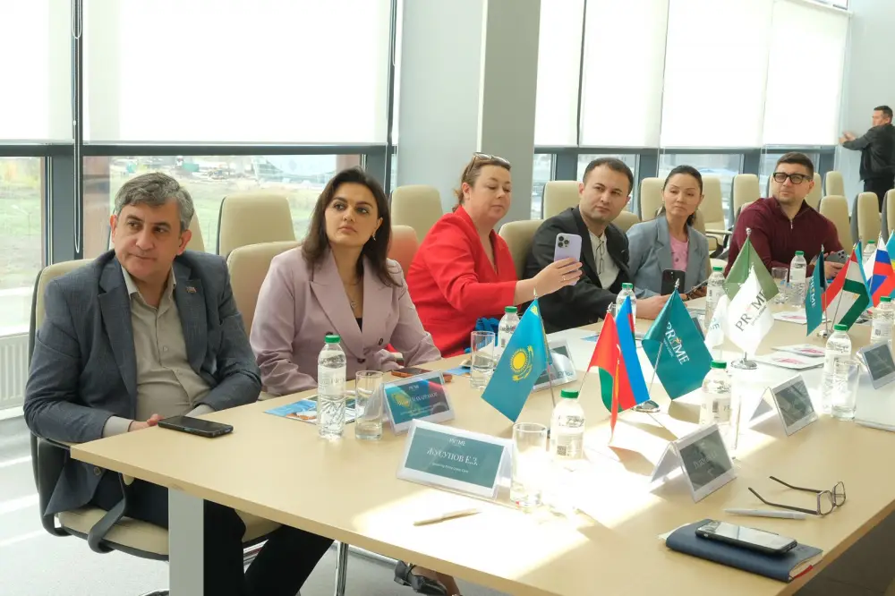 Астана укрепляет позиции как центр высокотехнологичной медицины в Центральной Азии: зарубежные врачи знакомятся с клиниками столицы (3)