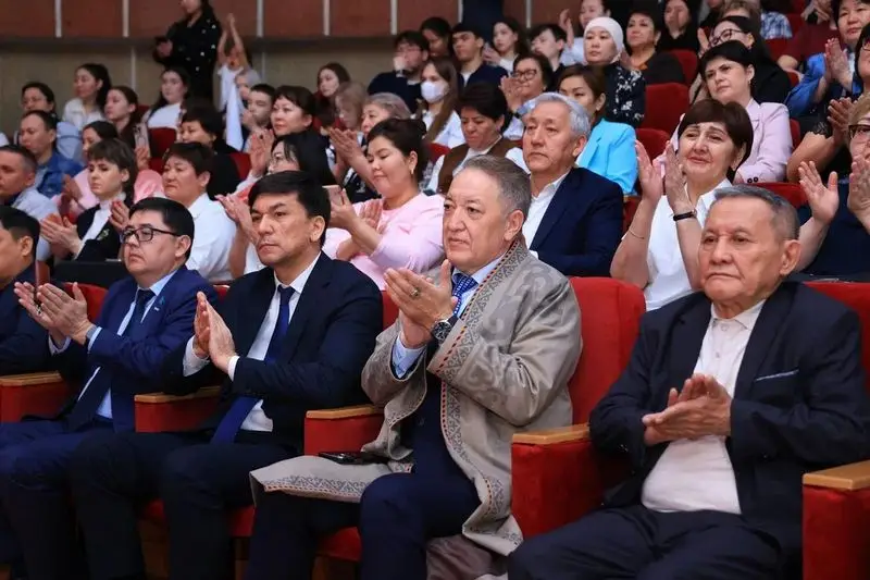 В Карагандинской области наградили победителей проекта «Читающая нация» (7)