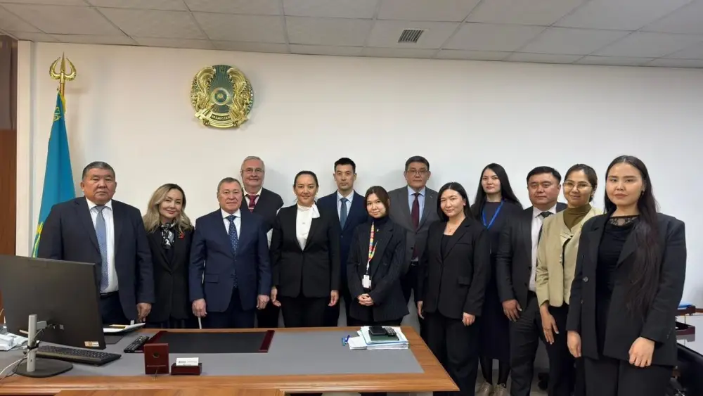 МСХ РК и ФАО усиливают взаимодействие в борьбе с саранчовыми вредителями (5)