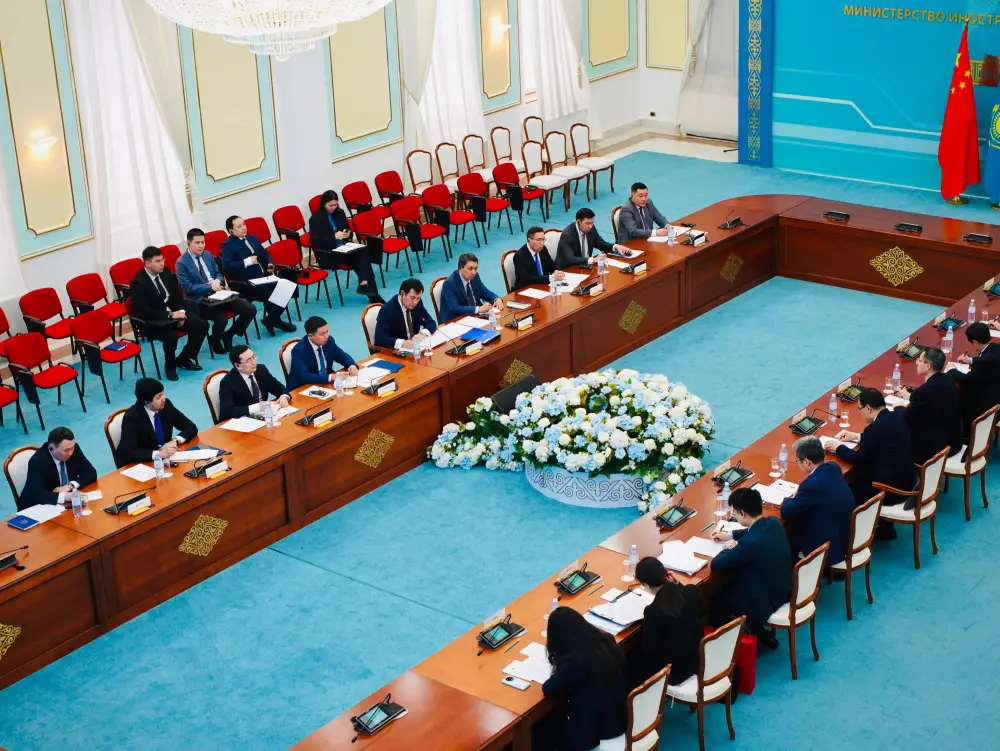 В Астане состоялись очередные политические консультации между Казахстаном и Китаем (2)