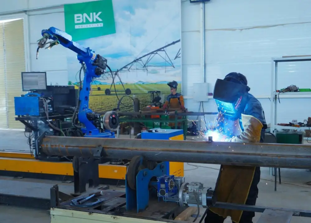 В ТУРКЕСТАНСКОЙ ОБЛАСТИ УСИЛЕНА РАБОТА ПО ПОВЫШЕНИЮ ДОХОДОВ НАСЕЛЕНИЯ И ЗАЩИТЕ ПРАВ РАБОТНИКОВ (4)