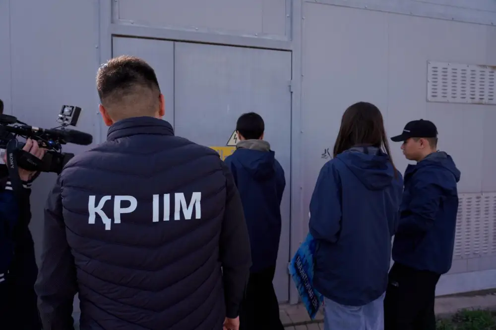 Акцию по борьбе с наркограффити провели в Астане (10)