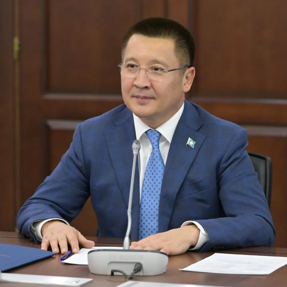 Акимат Павлодарской области подписал меморандум о сотрудничестве с китайской компанией Snow Valley Agricultural Group Co. Ltd - одним из крупнейших в Азии агропромышленных холдингов, специализирующихся на полном цикле производства картофеля (2)