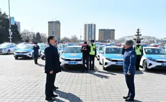 В Абайской области переданы 137 новых служебных автомобилей для полиции