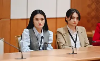 Астана: Встреча студентов-геологов с менторами