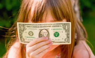 Нацбанк: 12 тысяч детей без выплат — что произошло?