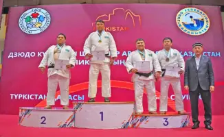 Арман Абеуов завоевал золото в Туркестане