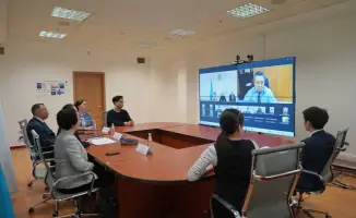 Встреча с стипендиатами «Болашак» в центре правозащиты