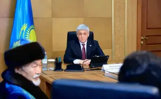 Ергали Жуниспеков: Живое наследие театра отмечает 90 лет преданности искусству