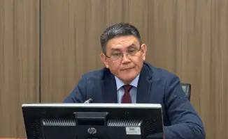 На перекрестке этики и веры: как государственные служащиеNavigируют в бурном море убеждений