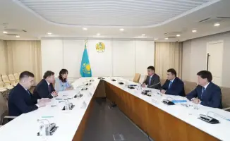 Обсуждение вопросов здравоохранения между Нуралханом Кушеровым и Нурлыбеком Асылбековым: шаг к улучшению доступа к медикаментам в Туркестанской области