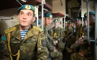 В Астане встретили 37 солдат после службы