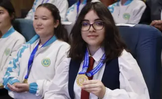Турецкая школьница Алинда Ташатар завоевала золото на международном конкурсе научных проектов в Казахстане