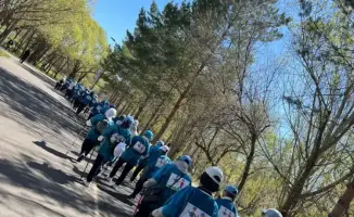 Скандинавская ходьба: пенсионеры за здоровьем на старте!